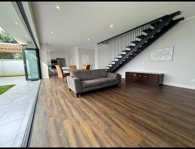 3 BEDROOM TOWNHOUSE FOR SALE IN SANDOWN